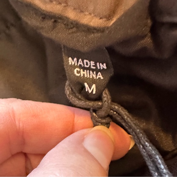 NWT Nova Men Fool For You Nylon Cargo Pants Brown Size Medium - Picture 9 of 10